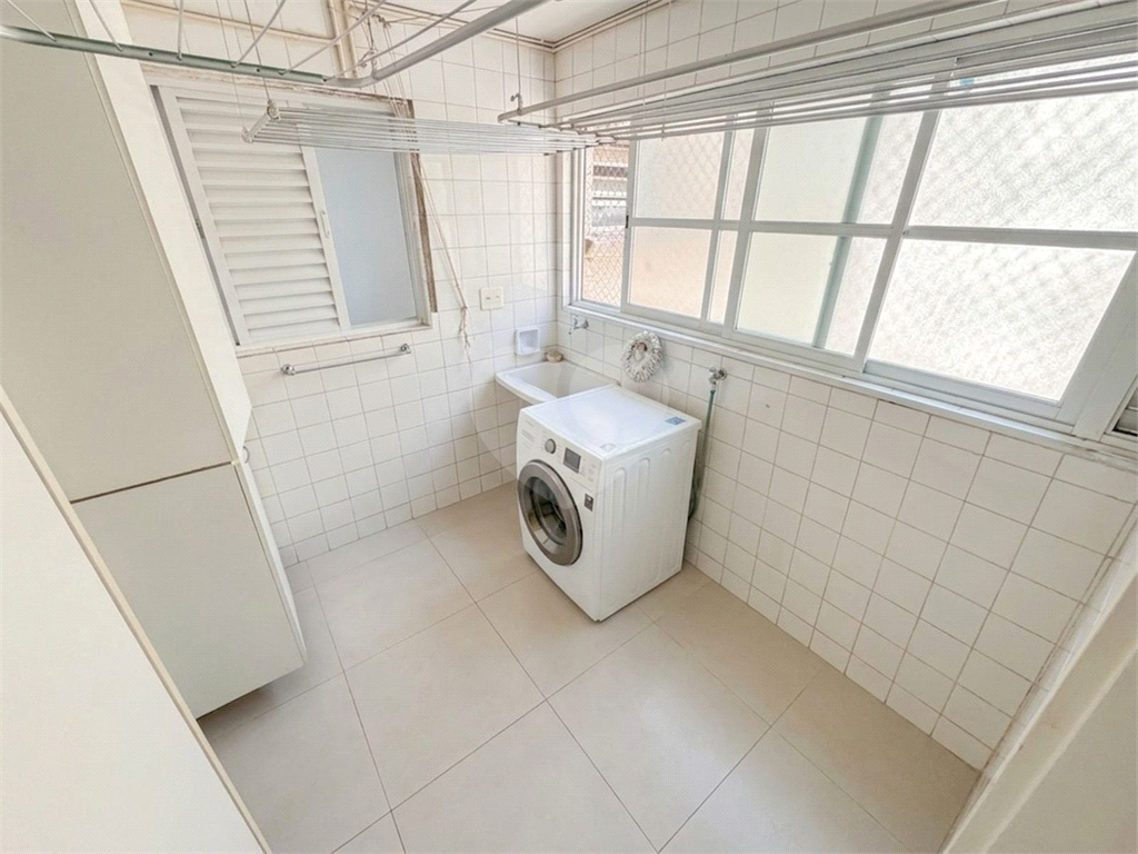 apto 4 quartos + 1 suite + 1 vaga de garagem - MANSÃO RIMBAUD