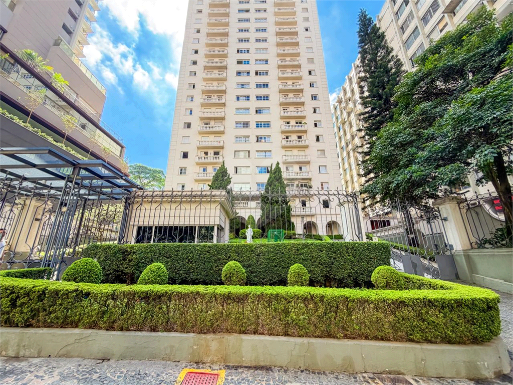 apto 4 quartos + 1 suite + 1 vaga de garagem - MANSÃO RIMBAUD