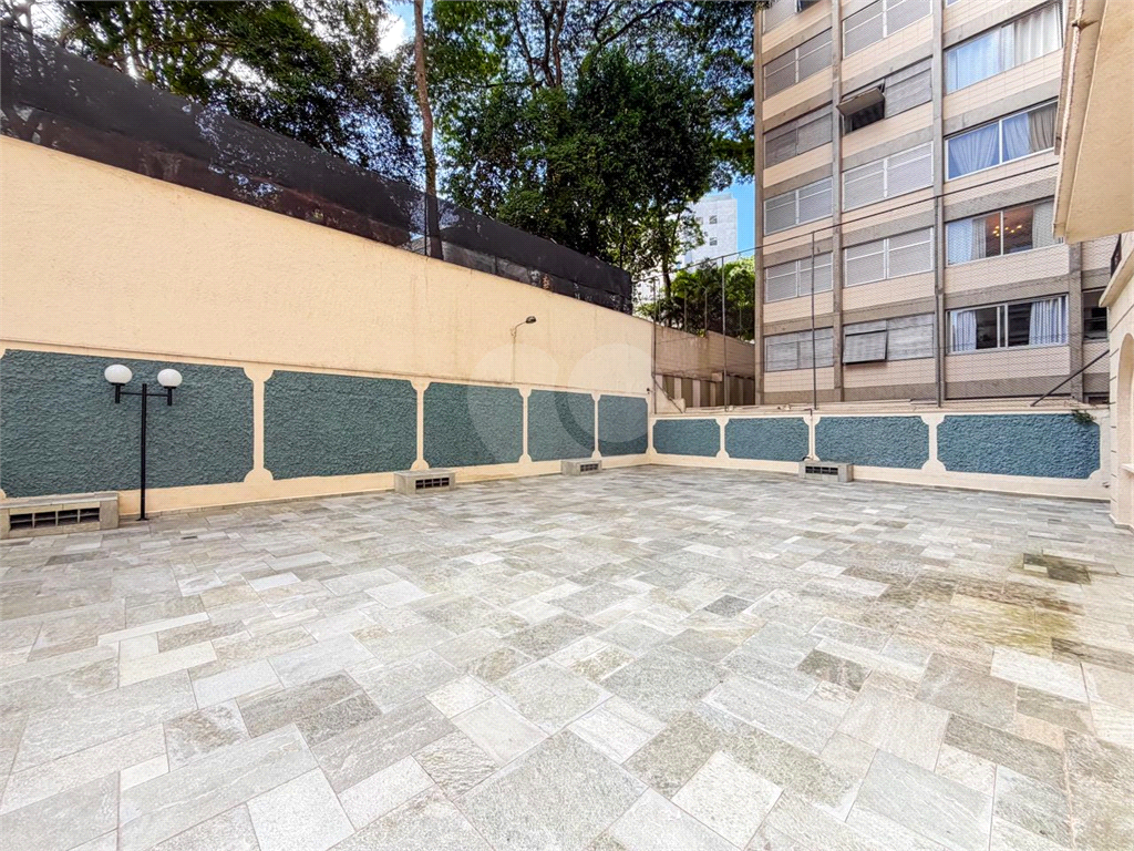 apto 4 quartos + 1 suite + 1 vaga de garagem - MANSÃO RIMBAUD