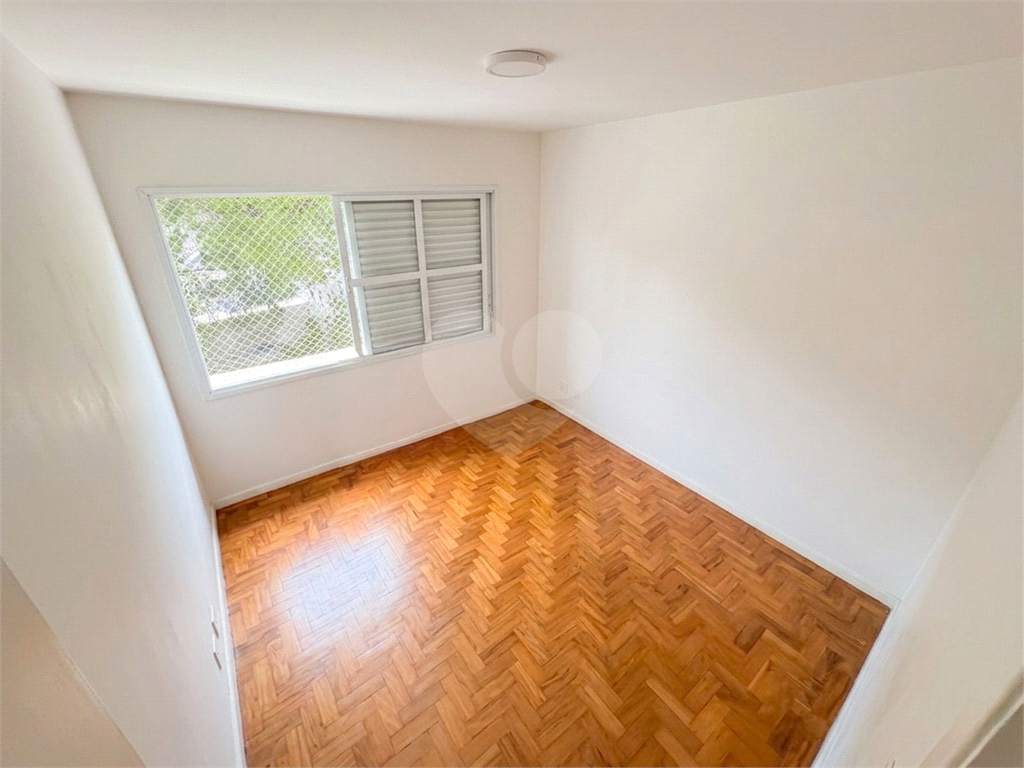 apto 4 quartos + 1 suite + 1 vaga de garagem - MANSÃO RIMBAUD
