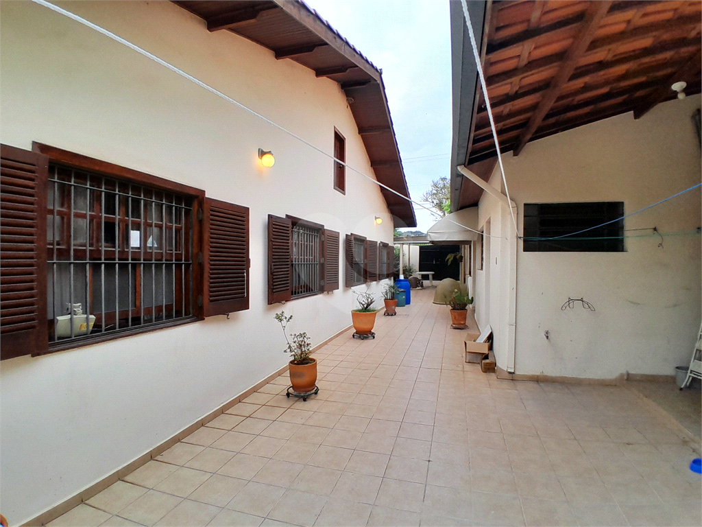 Casa térrea com 223m² à venda no Parque Continental
