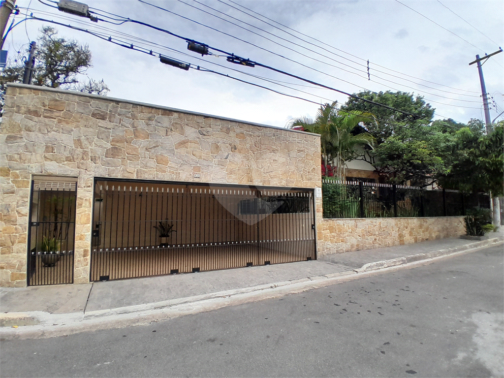 Casa térrea com 223m² à venda no Parque Continental