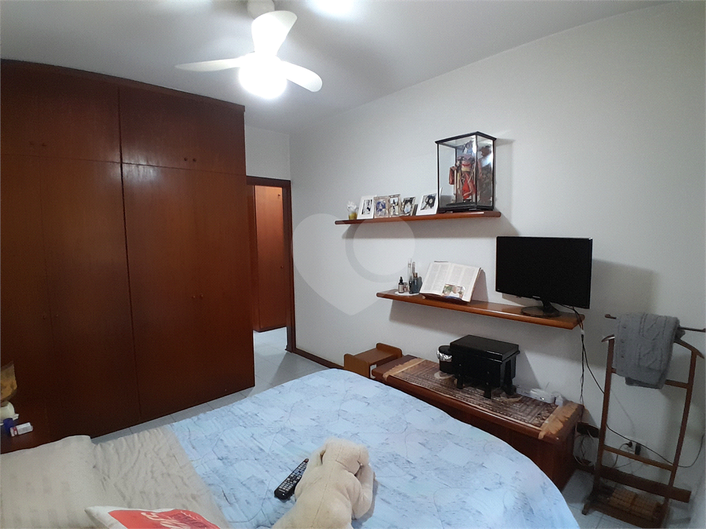 Casa térrea com 223m² à venda no Parque Continental