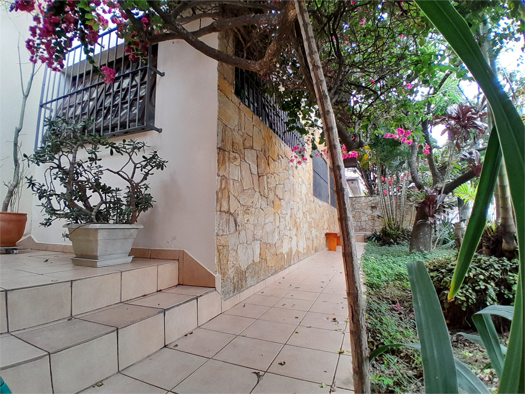Casa térrea com 223m² à venda no Parque Continental