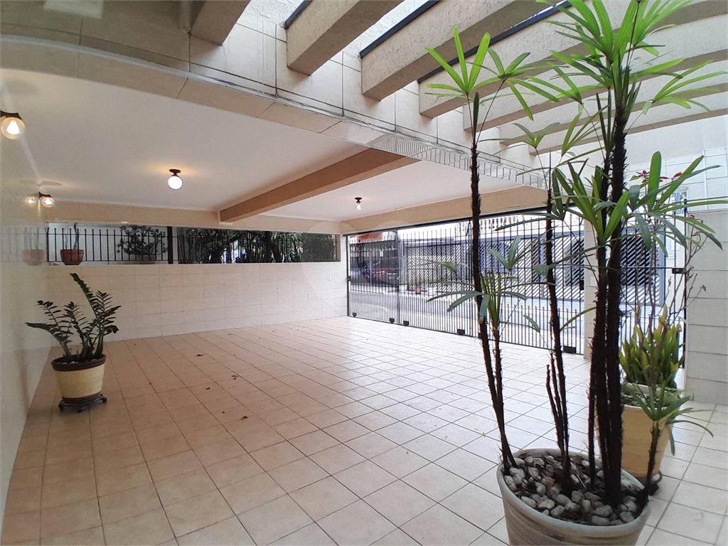 Casa térrea com 223m² à venda no Parque Continental
