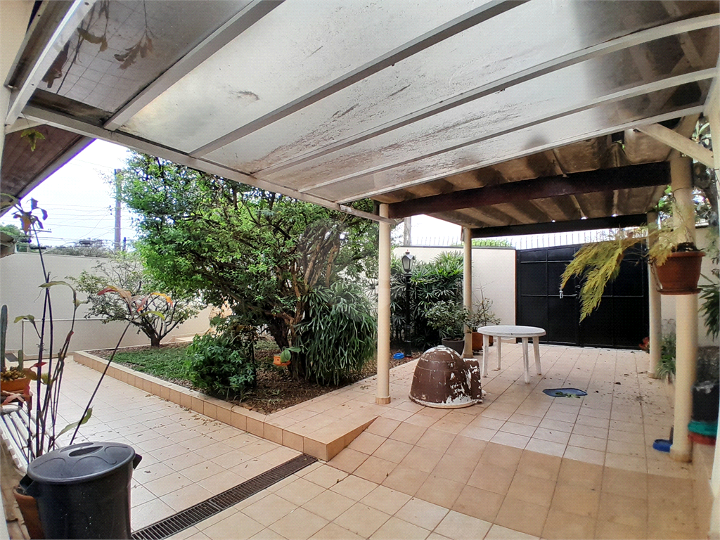 Casa térrea com 223m² à venda no Parque Continental