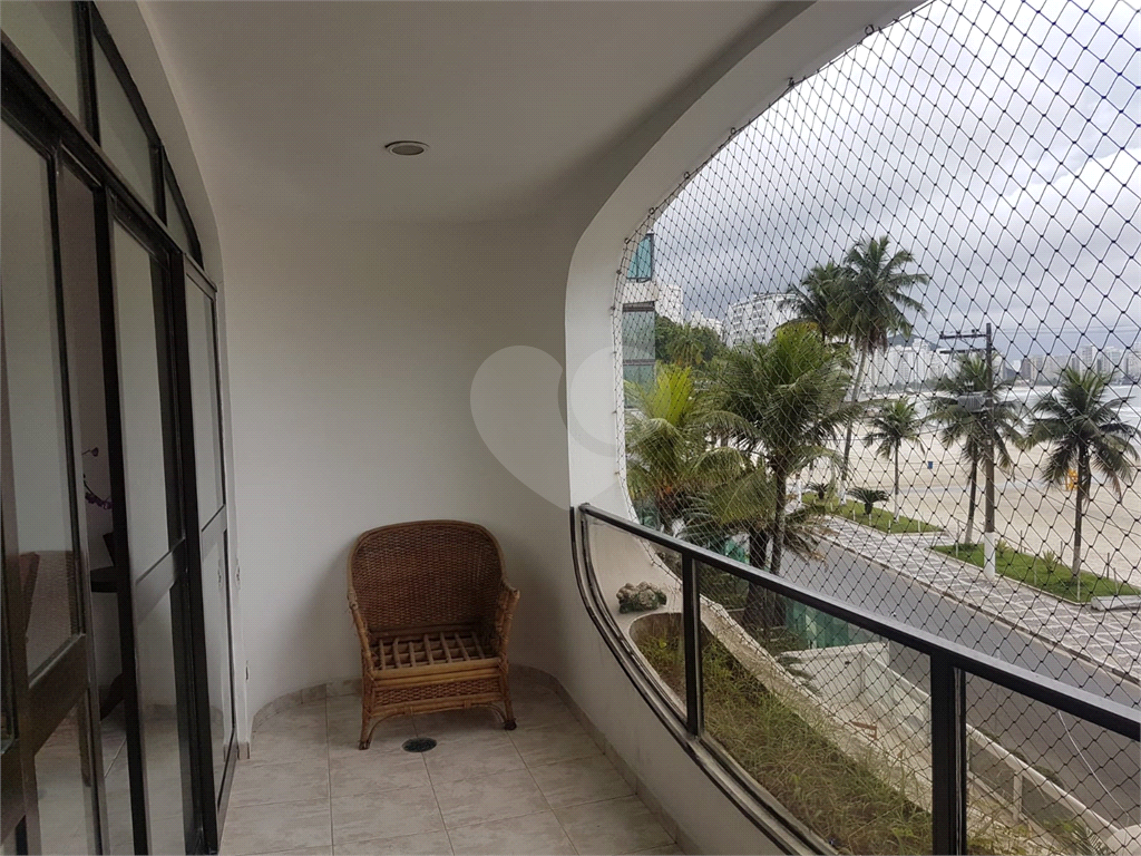 Apartamento de frente ao mar Asturias Guaruja 