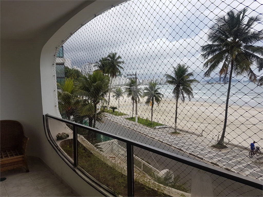 Apartamento de frente ao mar Asturias Guaruja 