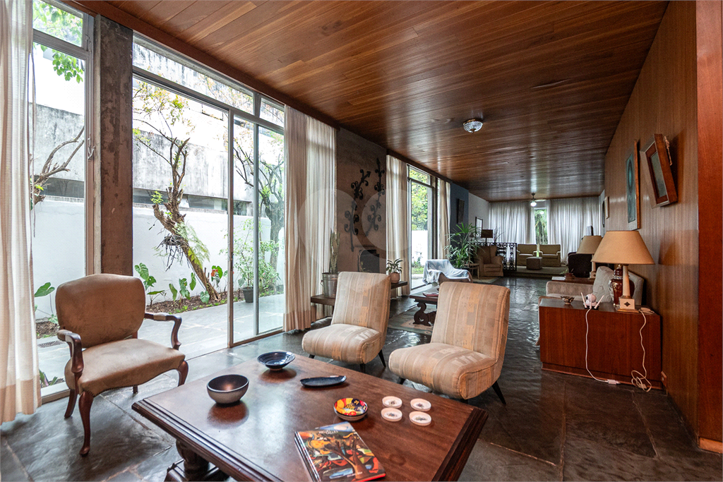 Casa à venda no Alto de Pinheiros