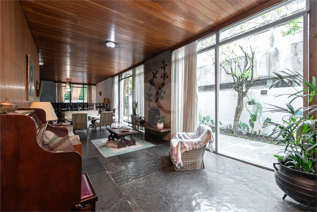 Casa à venda no Alto de Pinheiros