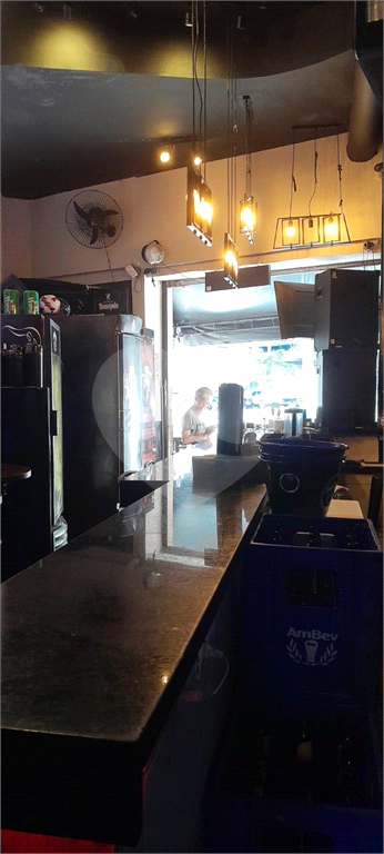 Salão Comercial no Arouche