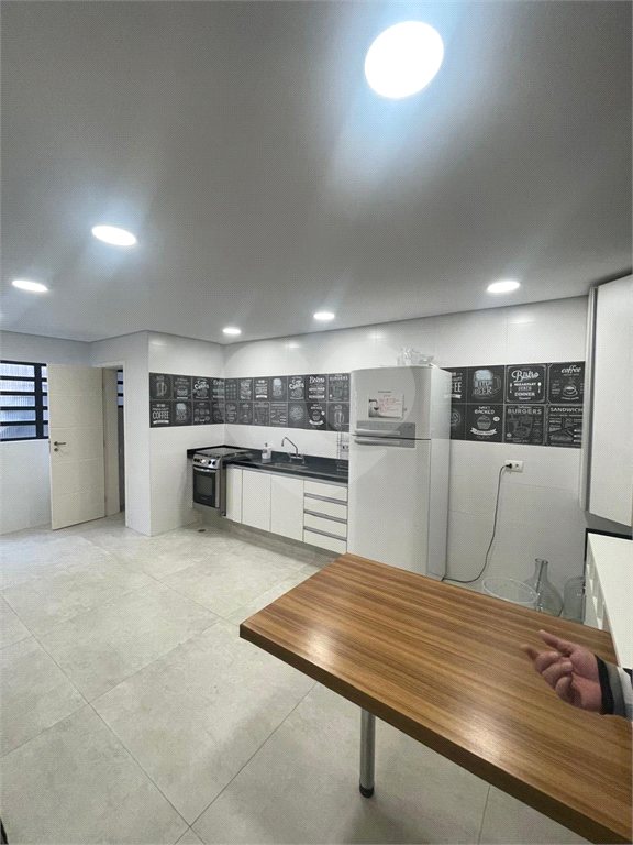 Sobrado Luxuoso & Exclusivíssimo – Casa Verde Média