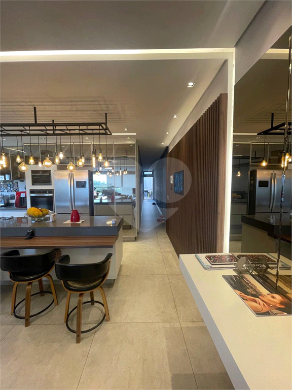 Sobrado Luxuoso & Exclusivíssimo – Casa Verde Média