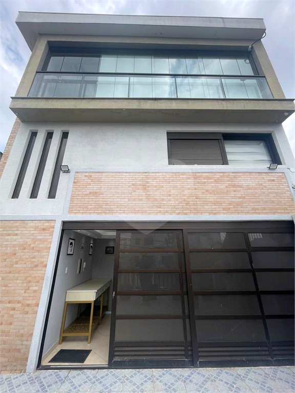Sobrado Luxuoso & Exclusivíssimo – Casa Verde Média