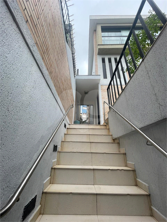 Sobrado Luxuoso & Exclusivíssimo – Casa Verde Média