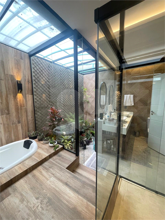 Sobrado Luxuoso & Exclusivíssimo – Casa Verde Média