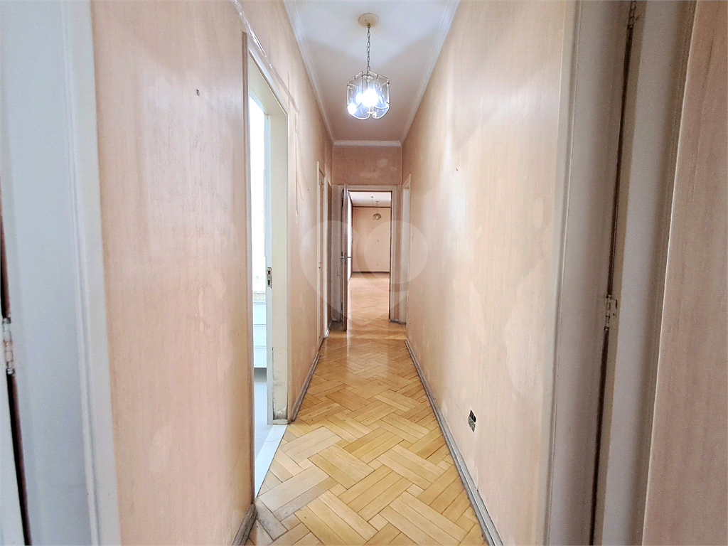 Imóvel de 220m² sala de 4 ambientes, 3 quartos grandes 1 vaga Higienópolis