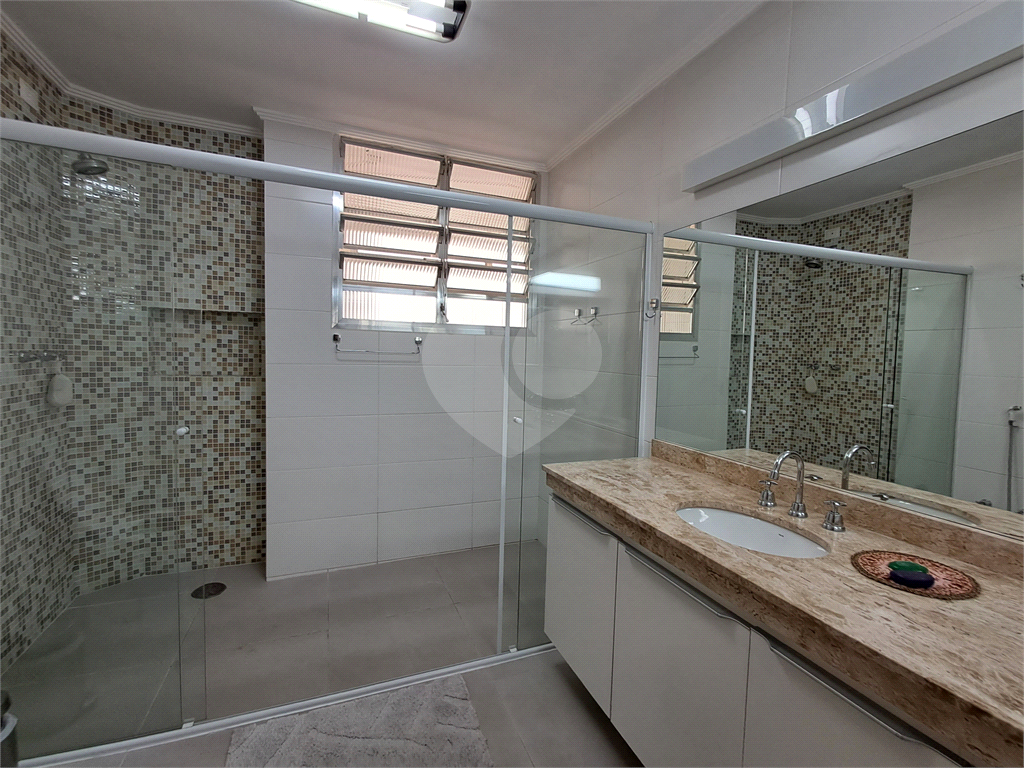 Imóvel de 220m² sala de 4 ambientes, 3 quartos grandes 1 vaga Higienópolis