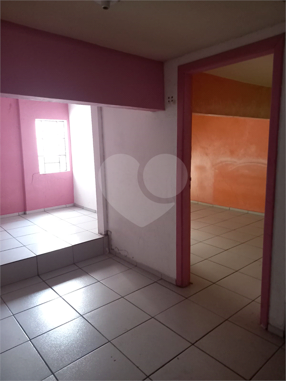 Salão comercial térreo à Venda/Locação – Santa Cecília - lado metro Santa Cecília