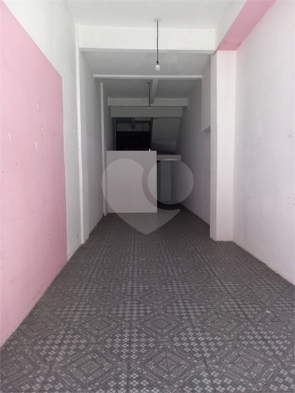 Salão comercial térreo à Venda/Locação – Santa Cecília - lado metro Santa Cecília