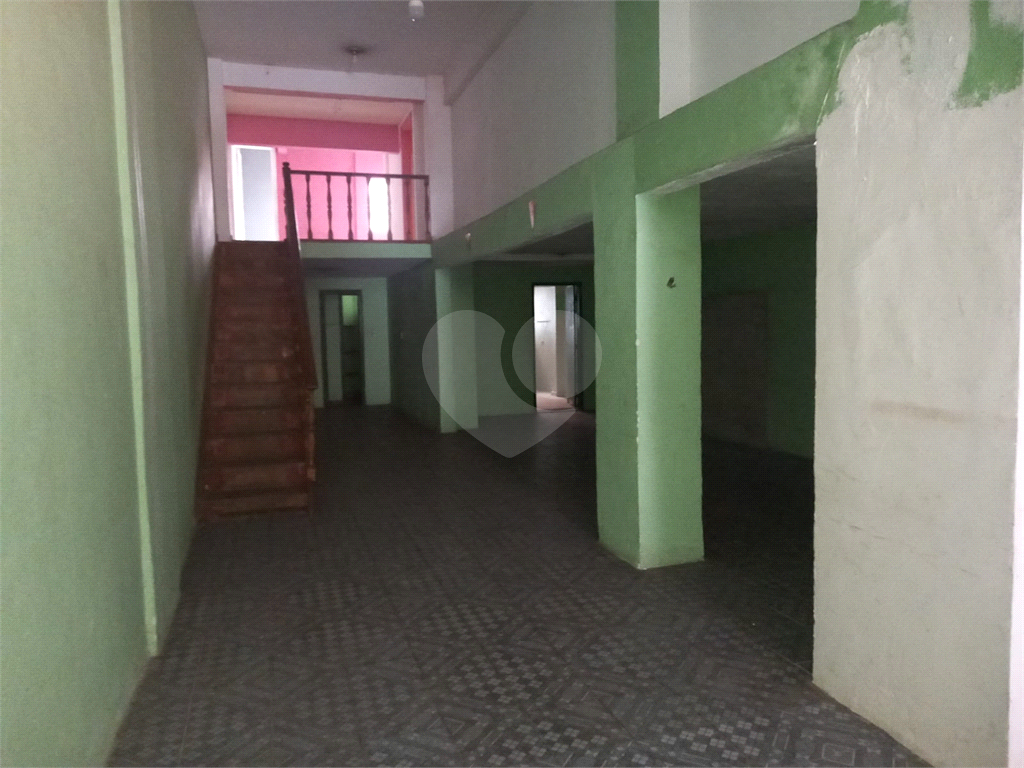 Salão comercial térreo à Venda/Locação – Santa Cecília - lado metro Santa Cecília