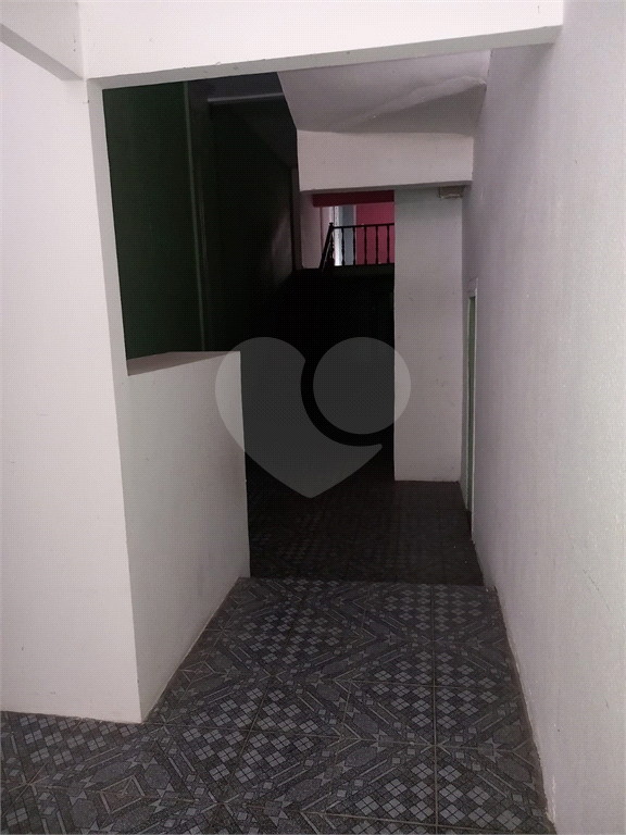 Salão comercial térreo à Venda/Locação – Santa Cecília - lado metro Santa Cecília