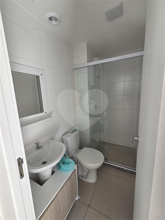 APARTAMENTO TÉRREO COM QUINTAL NA AVENIDA IMIRIM