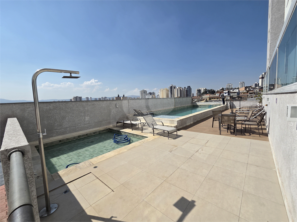 APARTAMENTO TÉRREO COM QUINTAL NA AVENIDA IMIRIM