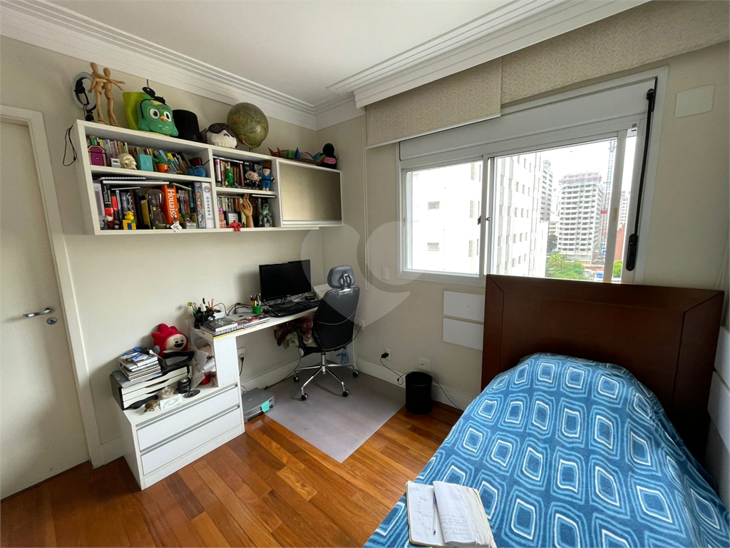 Apartamento a venda em Perdizes, 234 m2 , 4 dormitórios, 4 vagas fixas em excelente localização 