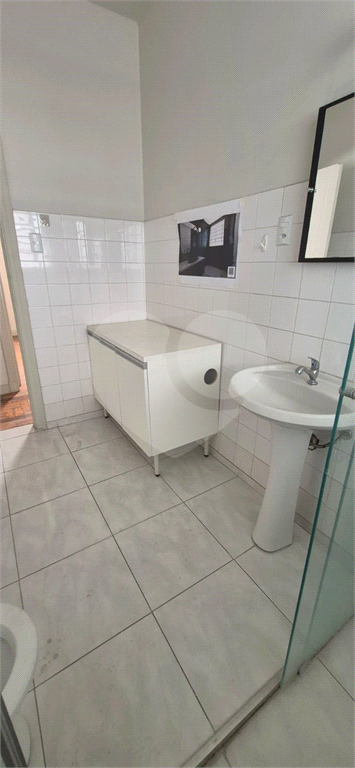 VENDE APARTAMENTO DE 2 DORMITÓRIOS COM VAGA - NA ACLIMAÇÃO
