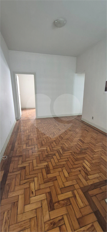 VENDE APARTAMENTO DE 2 DORMITÓRIOS COM VAGA - NA ACLIMAÇÃO