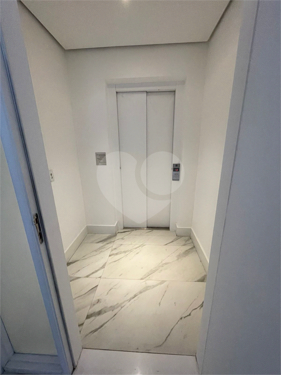 Cobertura com 297 m2, 4 suítes, 5 vagas de garagem em Perdizes! Excelente localização 