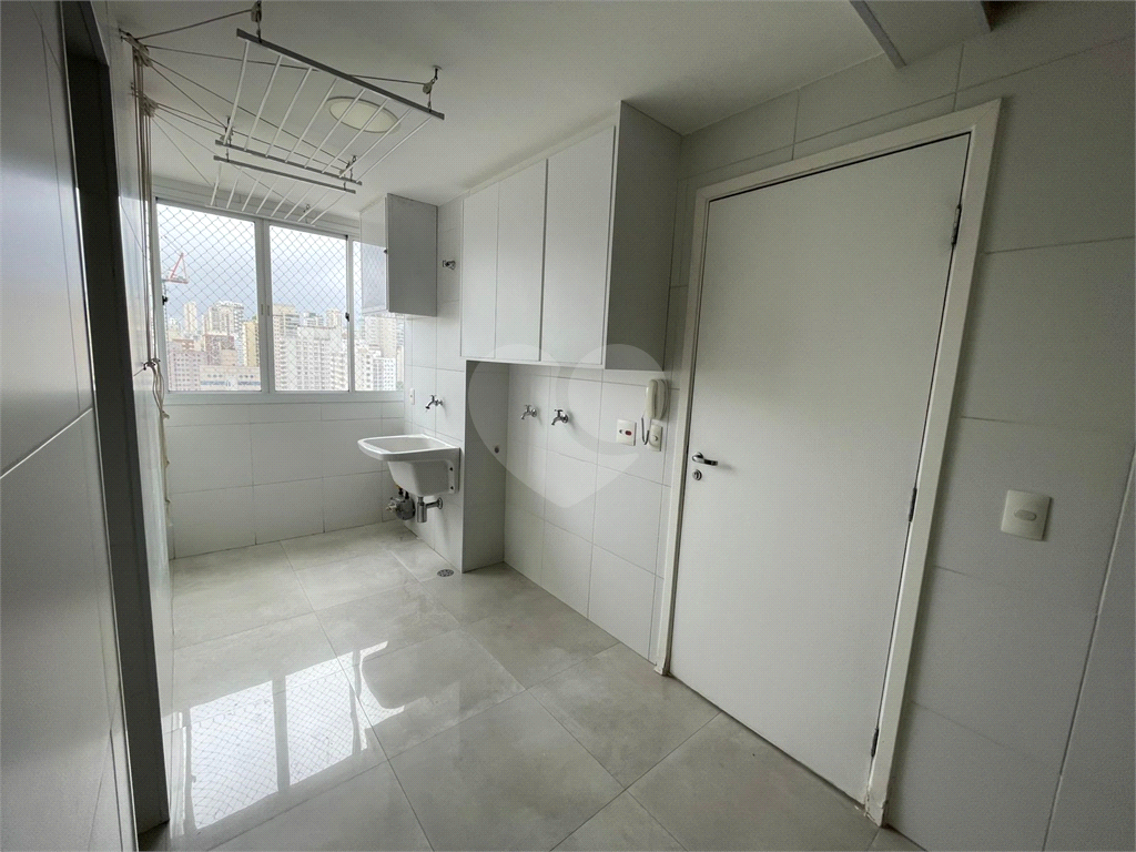 Cobertura com 297 m2, 4 suítes, 5 vagas de garagem em Perdizes! Excelente localização 