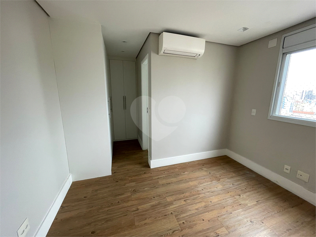Cobertura com 297 m2, 4 suítes, 5 vagas de garagem em Perdizes! Excelente localização 