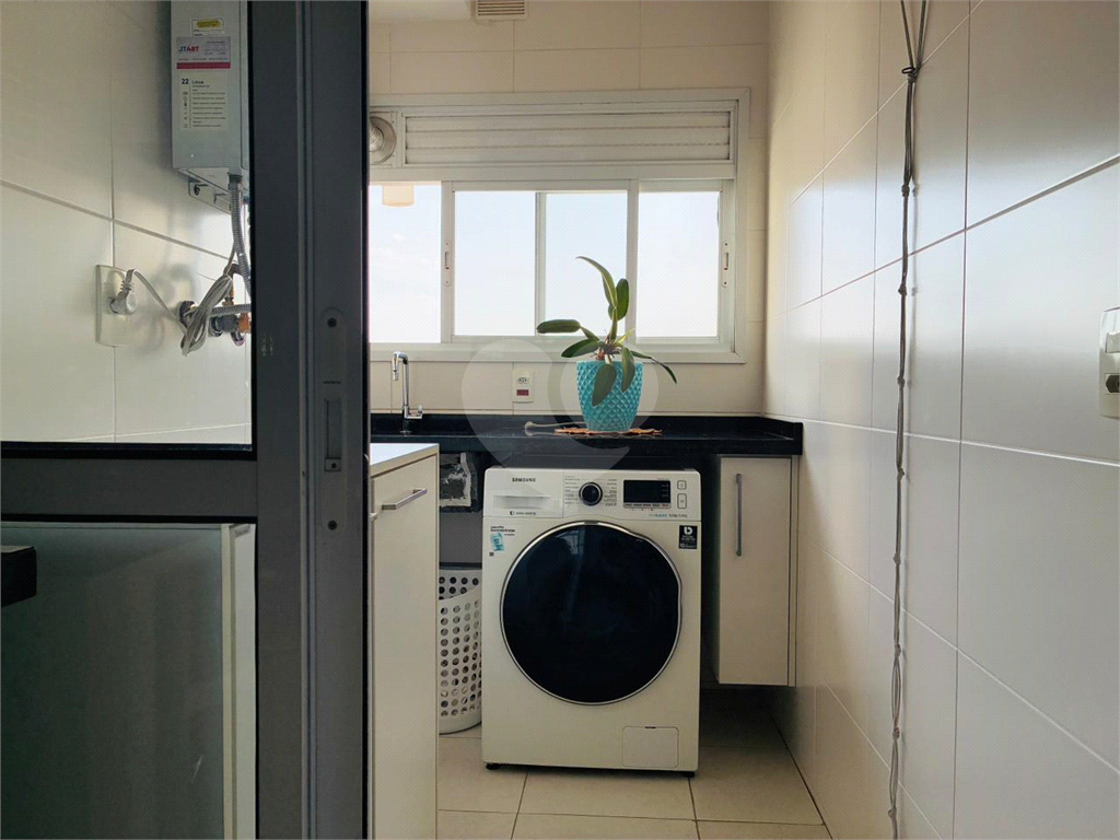 APARTAMENTO em CASA VERDE