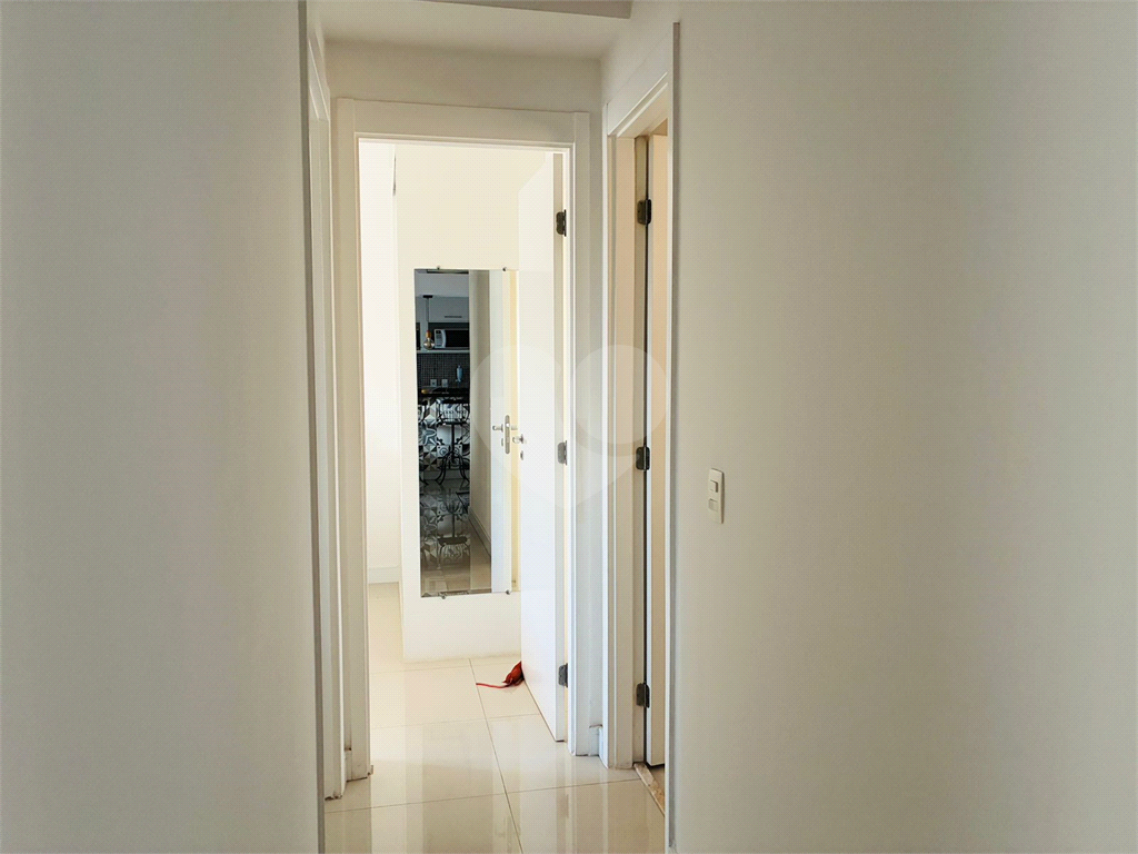 APARTAMENTO em CASA VERDE