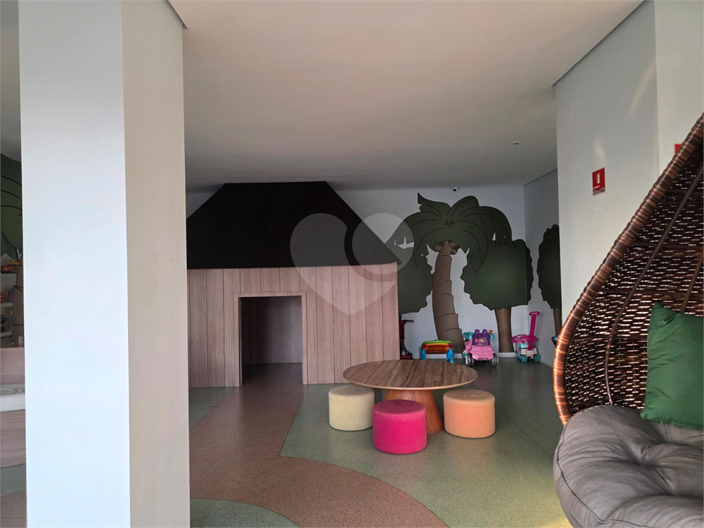 APARTAMENTO em CASA VERDE