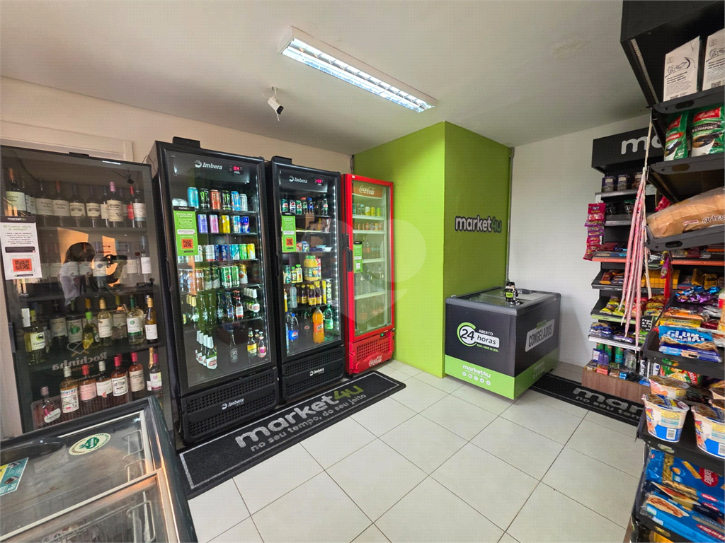APARTAMENTO em CASA VERDE