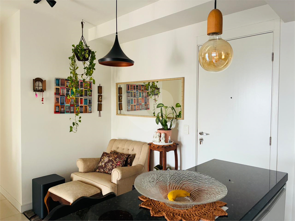APARTAMENTO em CASA VERDE