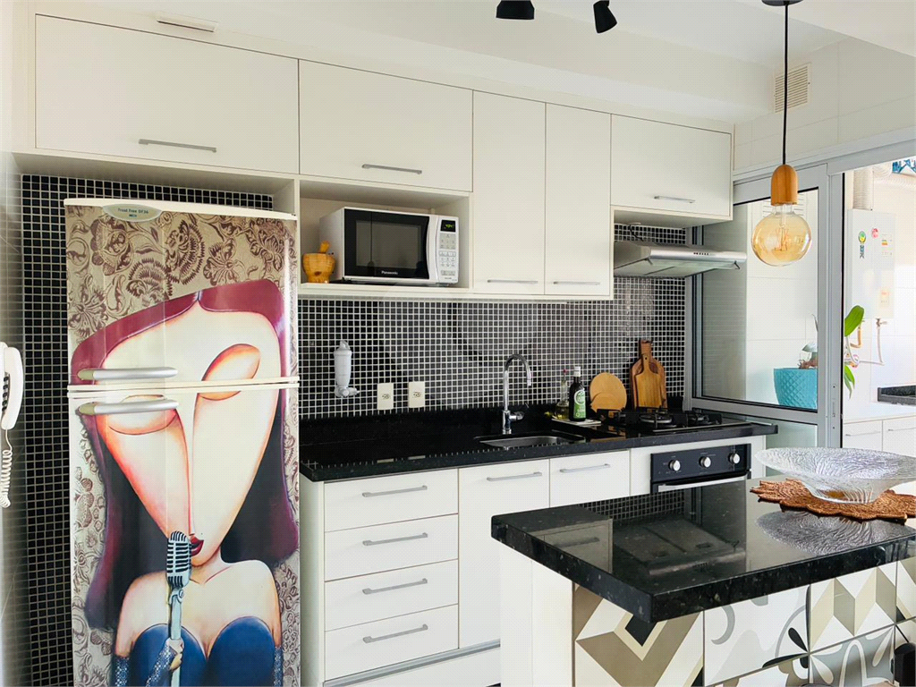 APARTAMENTO em CASA VERDE