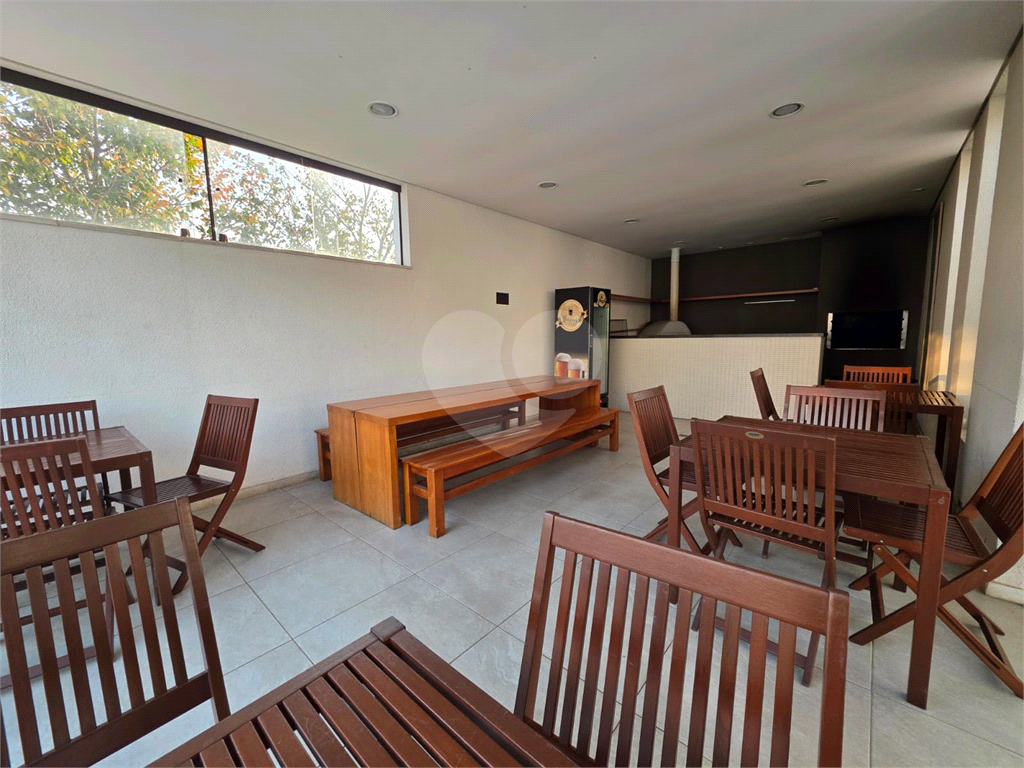 APARTAMENTO em CASA VERDE