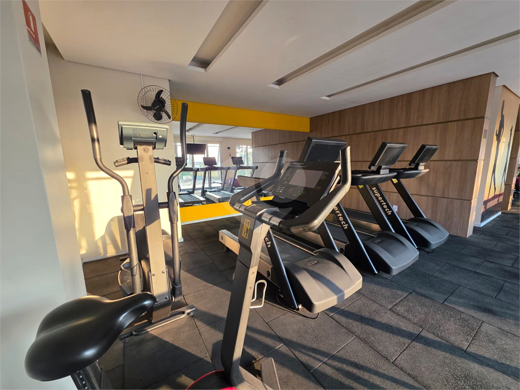 APARTAMENTO em CASA VERDE