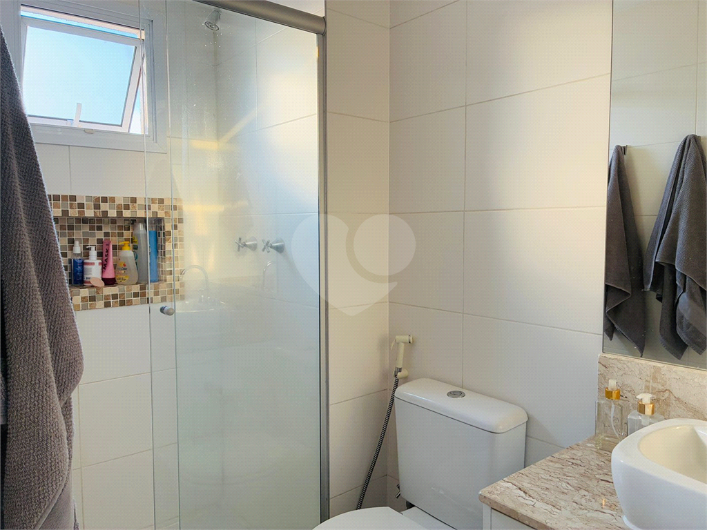 APARTAMENTO em CASA VERDE