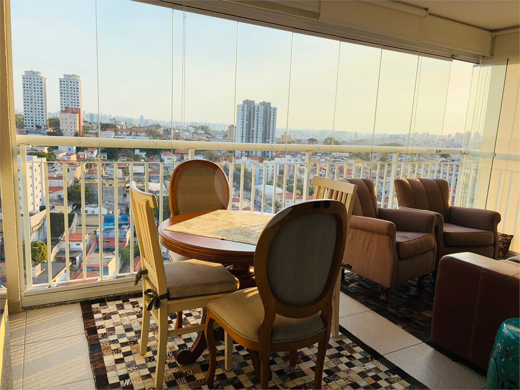 APARTAMENTO em CASA VERDE