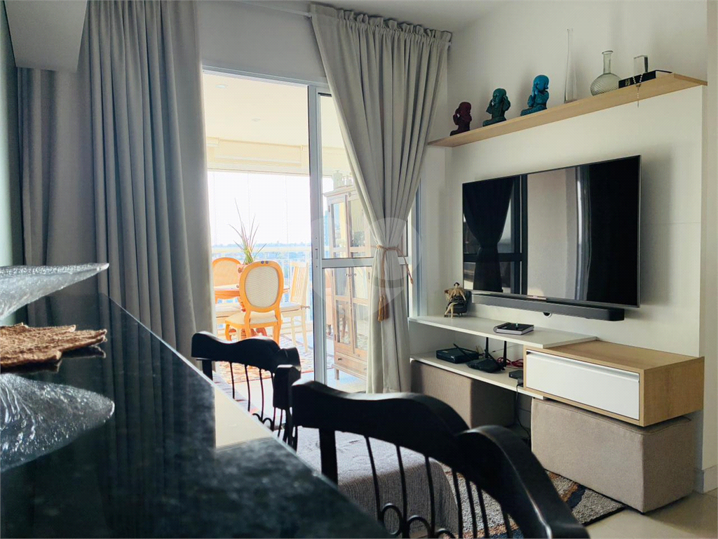APARTAMENTO em CASA VERDE