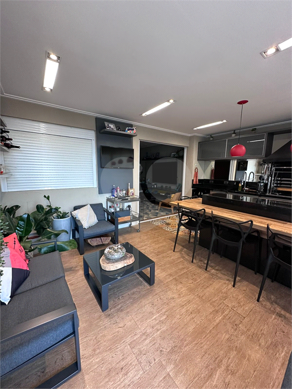 Apartamento para venda na Vila Maria com Varanda Gourmet 2 vagas.