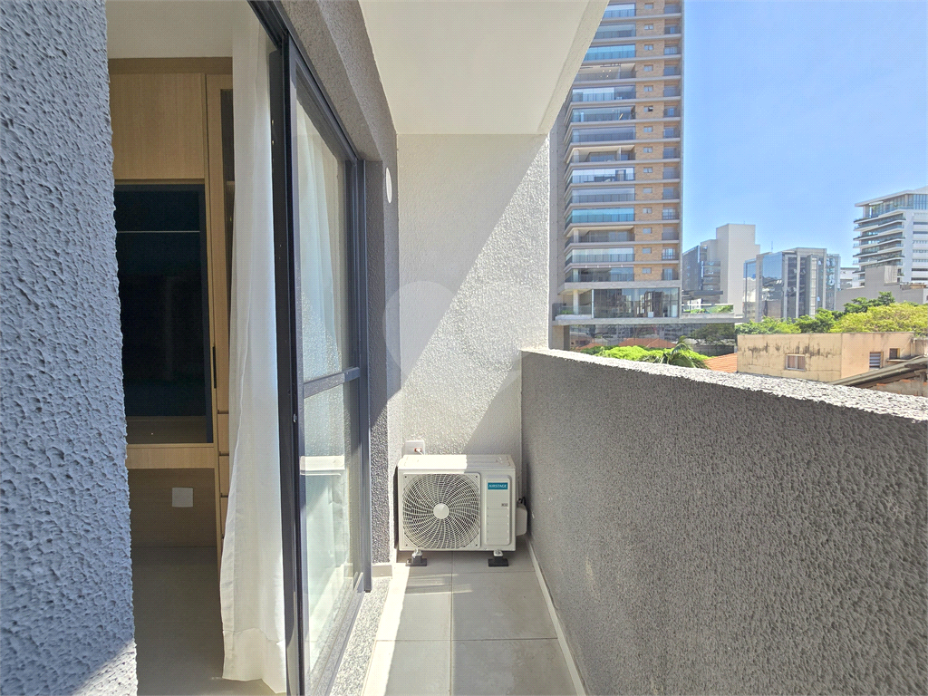 Apartamento Studio para alugar com 1 quarto 1 banheiro em Pinheiros São Paulo - SP