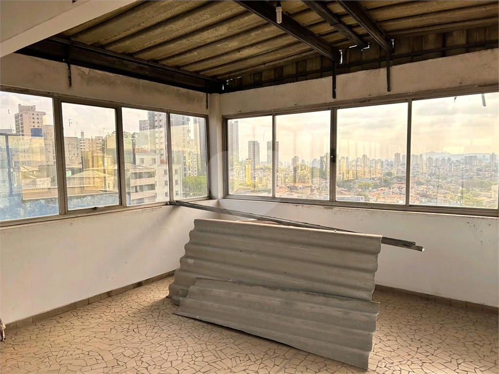 Prédio Comercial e Residencial na Av. Nova Cantareira!