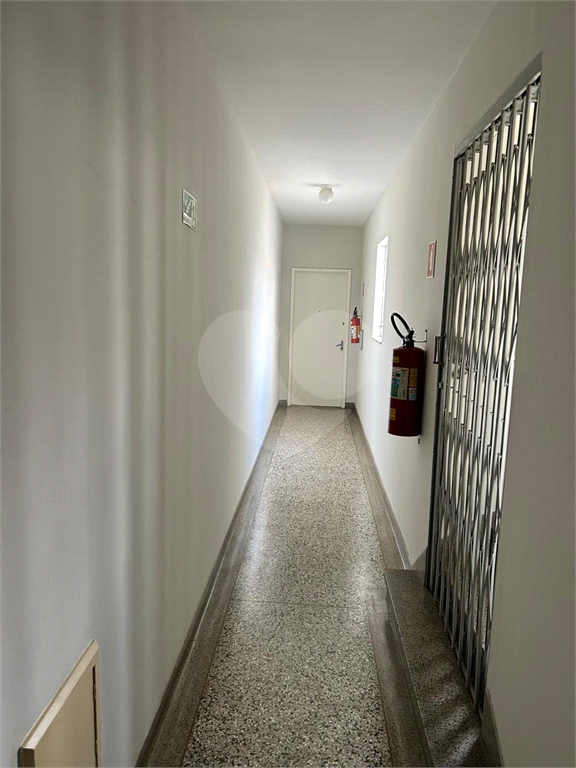 Prédio Comercial e Residencial na Av. Nova Cantareira!
