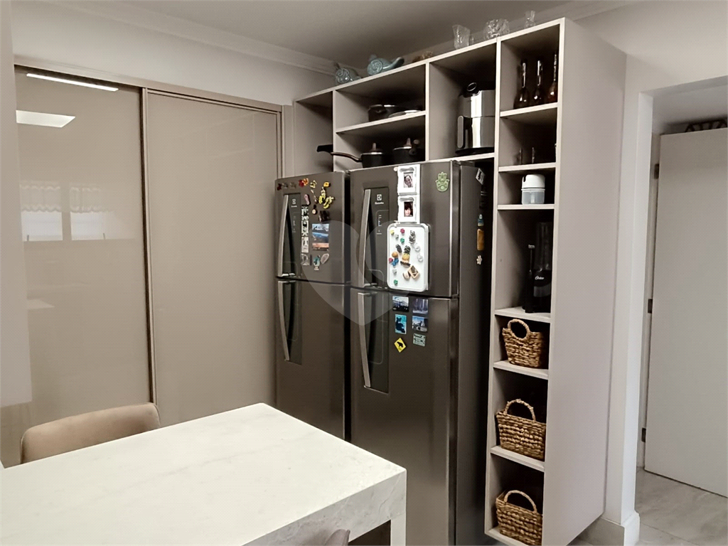 Apartamento para Venda em Perdizes com 3 suites